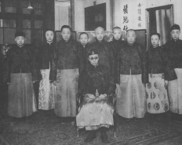 溥仪皇帝个人简历