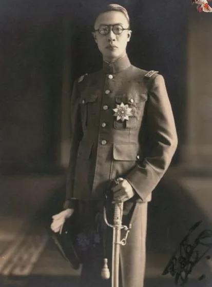 溥仪皇帝个人简历