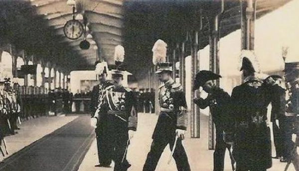 溥仪皇帝个人简历