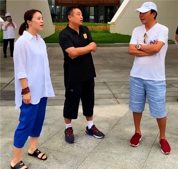 世界冠军王楠老公郭斌简历