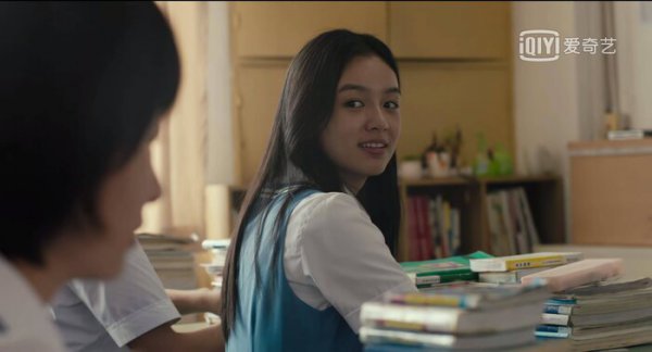 少年的你魏莱求陈念的原因