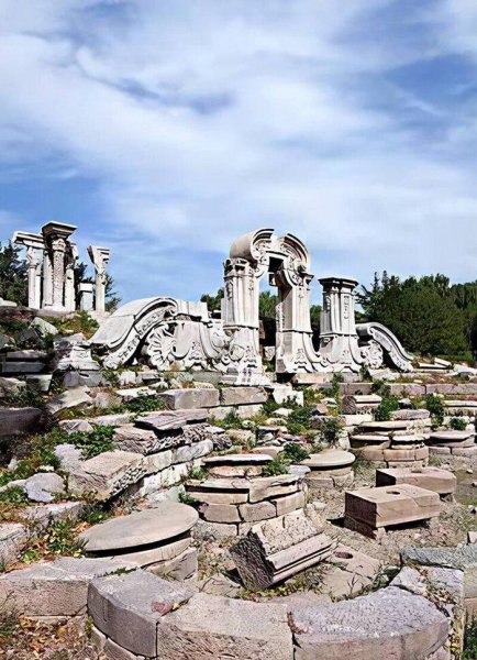 北京圆明园谁烧毁的