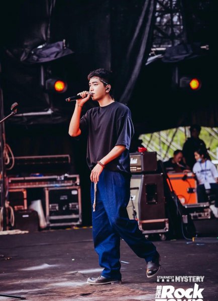 沈以诚个人资料介绍