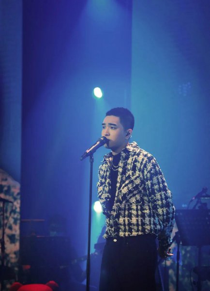 沈以诚个人资料介绍