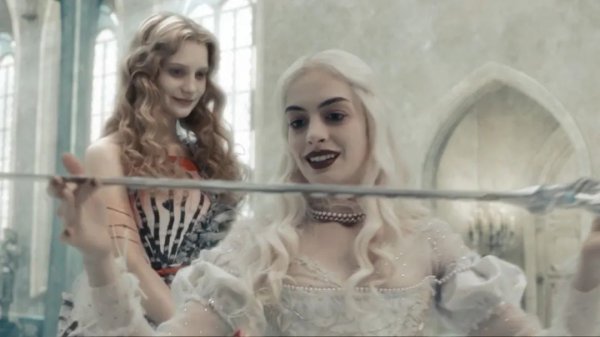 红皇后白皇后什么电影