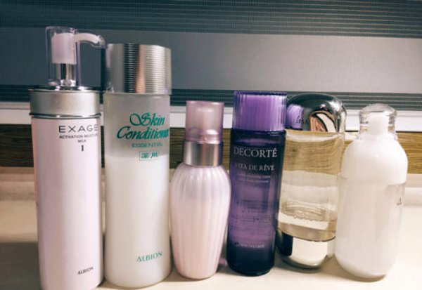 爽肤水是水乳吗