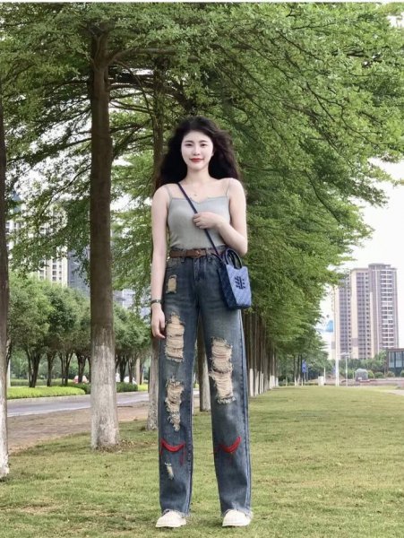 微胖女生适合什么风格的衣服显瘦