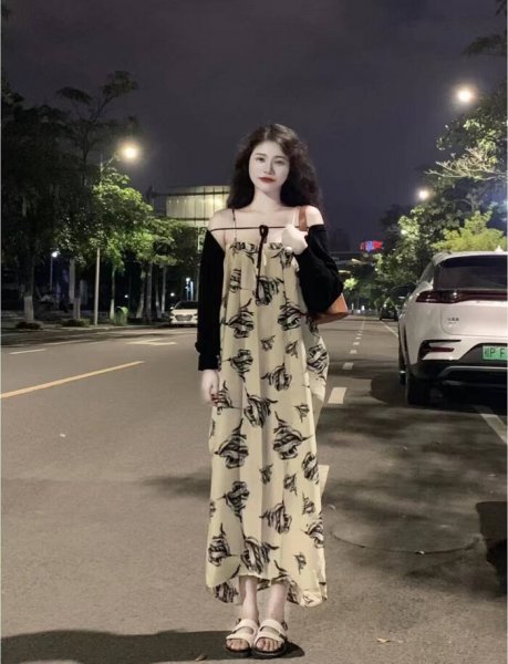 微胖女生适合什么风格的衣服显瘦