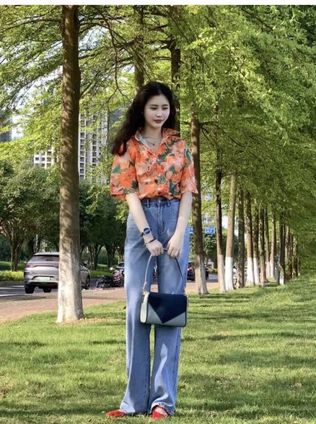 微胖女生适合什么风格的衣服显瘦