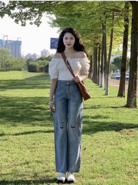 微胖女生适合什么风格的衣服显瘦