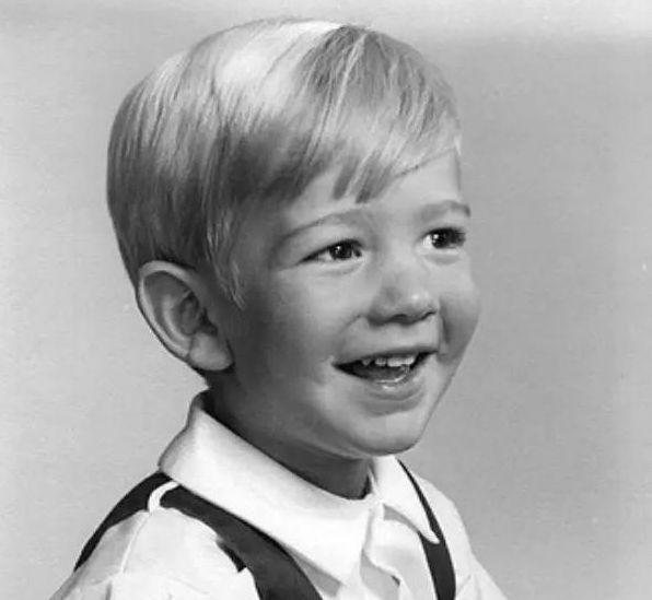 世界首富贝佐斯个人资料简介