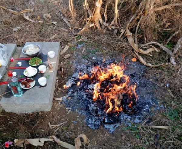 清明节烧纸时间有什么讲究