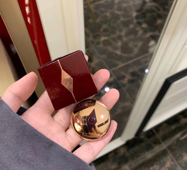 哪个牌子的粉饼最好用