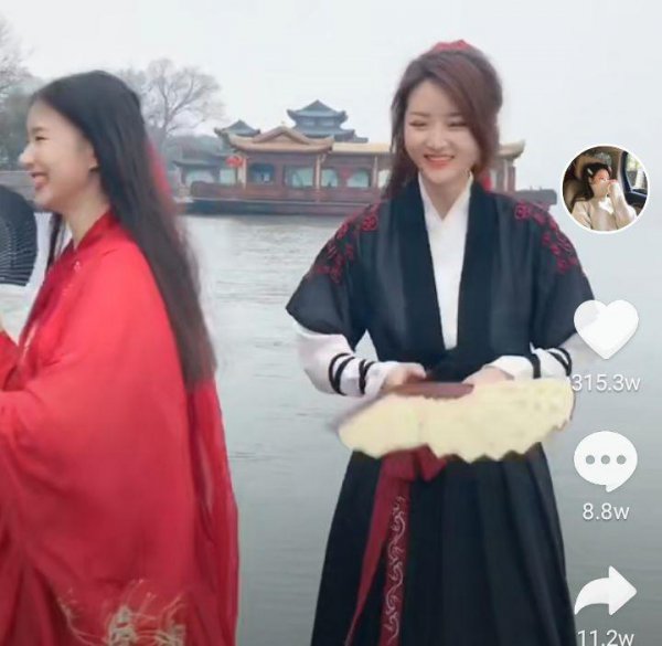 晨妍汉服好看吗