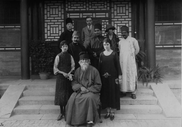 徐志摩与三个女人的故事简介