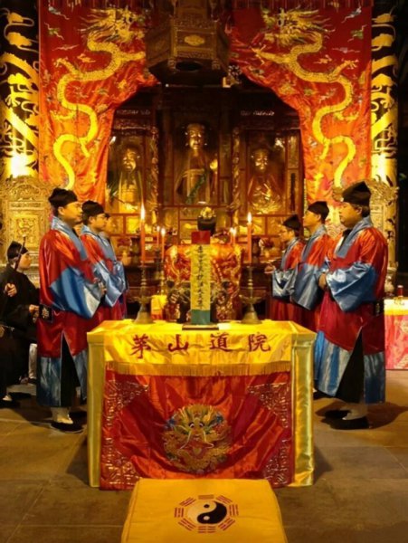 民间道士真的会法术吗