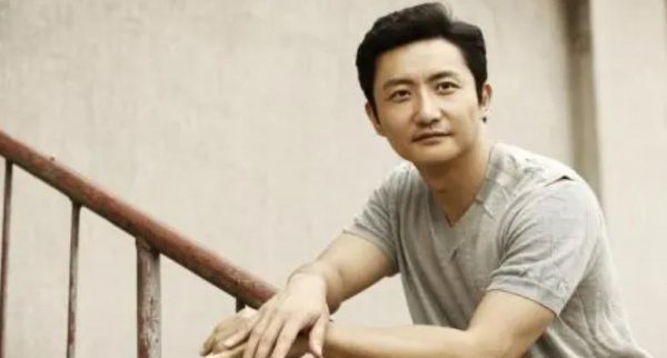 涂松岩老婆是圈外人吗