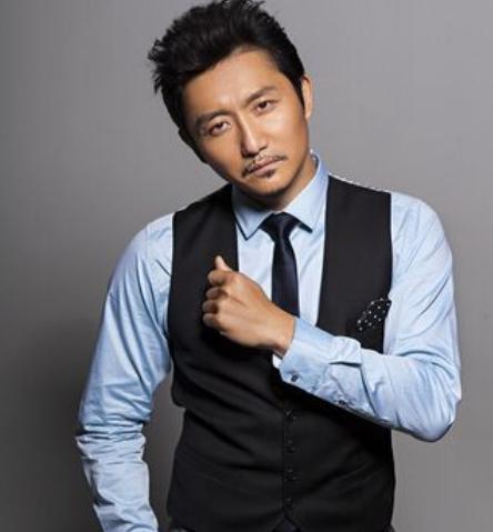 涂松岩老婆是圈外人吗