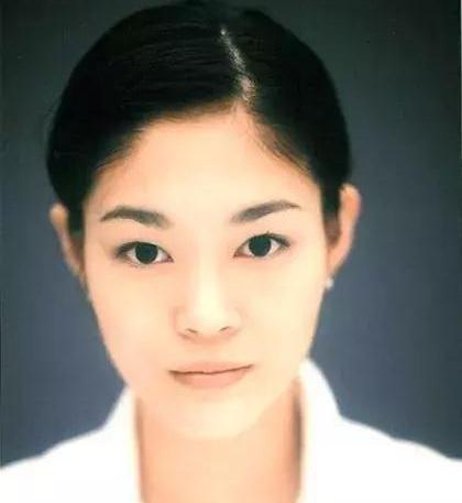 三星公主李尹馨的个人资料简介