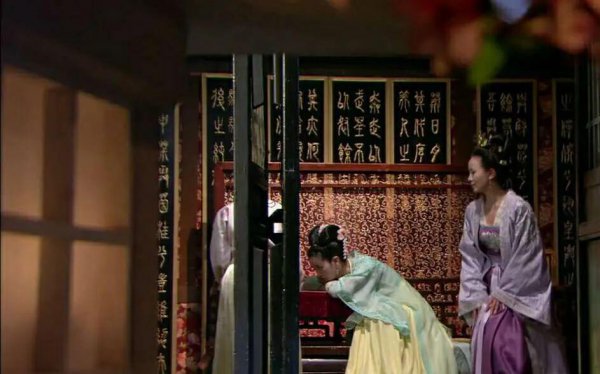 徐昭佩半面妆的典故怎么来的