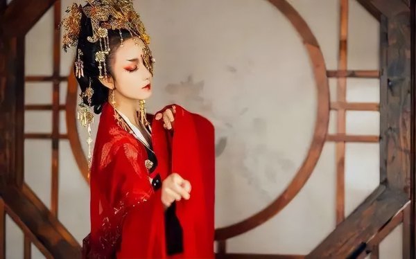 徐昭佩半面妆的典故怎么来的