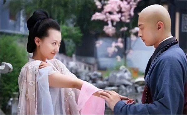 徐昭佩半面妆的典故怎么来的