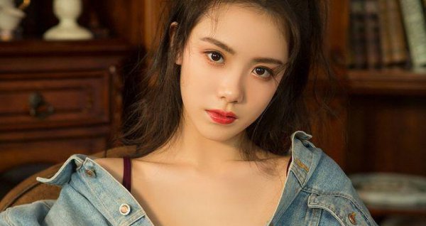 男同事对你有好感的表现细节