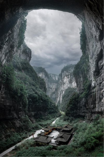 喀斯特地貌形成原因