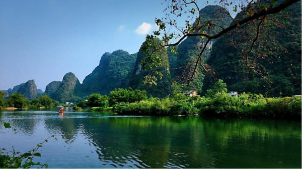 喀斯特地貌形成原因