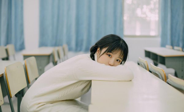 男生生气拉黑说明很在乎