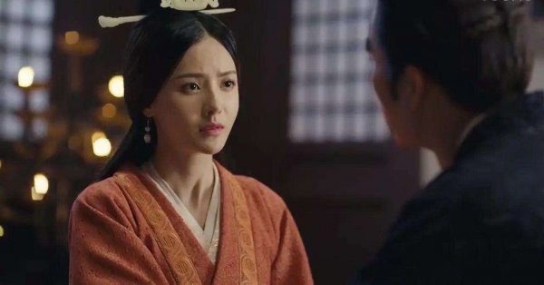 曹丕喜欢甄宓为什么还要赐死