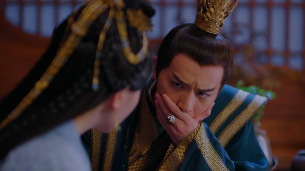 斛珠夫人柏奚是什么意思