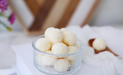椰蓉可以做什么美食小吃 家里做椰蓉怎么做比较好吃
