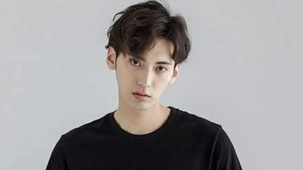 怎么看脸型适合什么风格