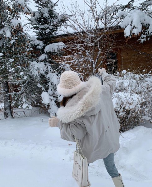 派克服怎么搭配衣服最时尚