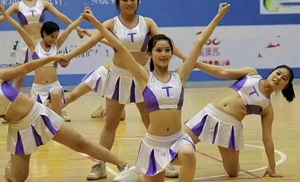 刘强东的老婆张天泽基本信息