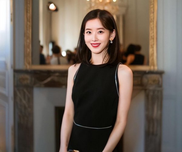 刘强东的老婆张天泽基本信息