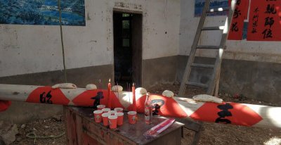 家里横梁下面放什么东西对风水好 屋里横梁下放什么化解