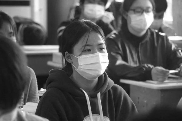 鼓励高三女儿的温暖的话语