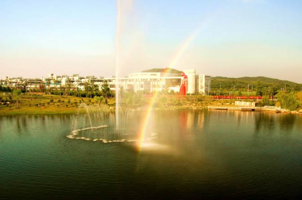 南京邮电大学是211吗