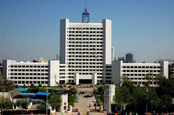 南京邮电大学是211吗