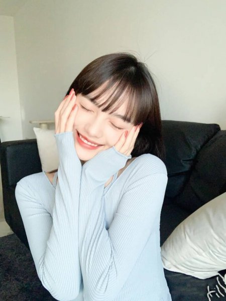 防晒霜和隔离霜先涂哪个