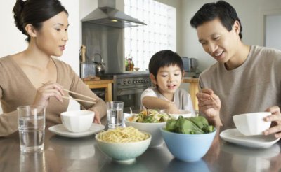 吃饭吧唧嘴的人都很穷 吃饭喜欢吧唧嘴的人有多讨厌