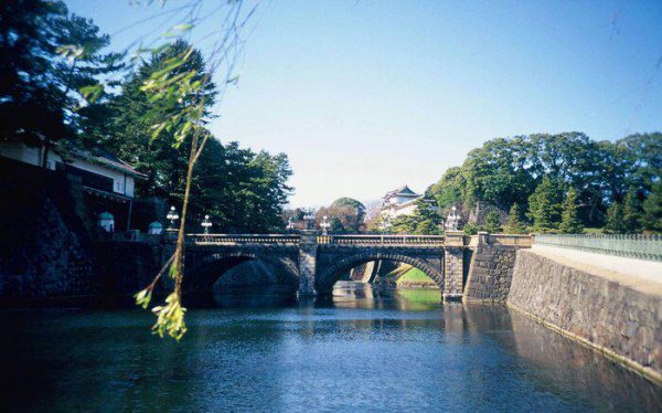 日本有没有首都呢在哪里