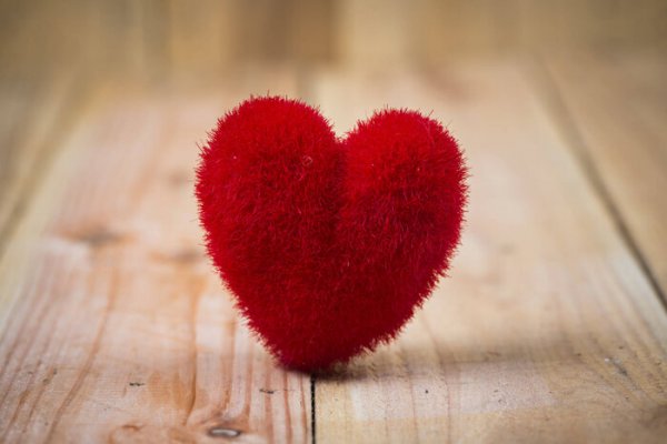 男生叫你笨蛋代表什么