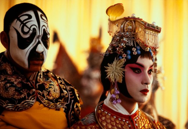 张国荣多少岁走的