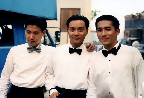 张国荣多少岁走的