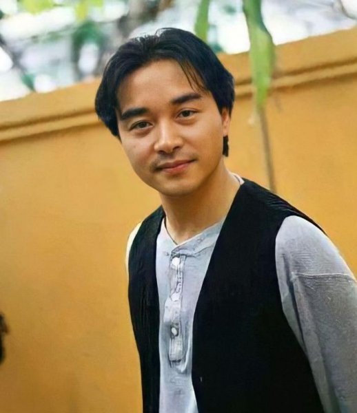 张国荣多少岁走的