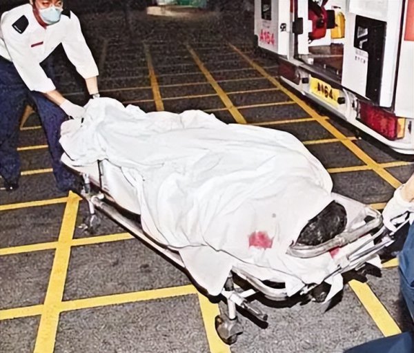 张国荣多少岁走的