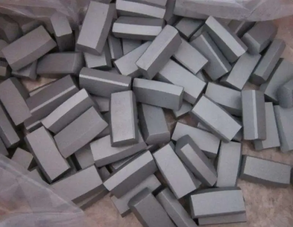 合金是什么材质